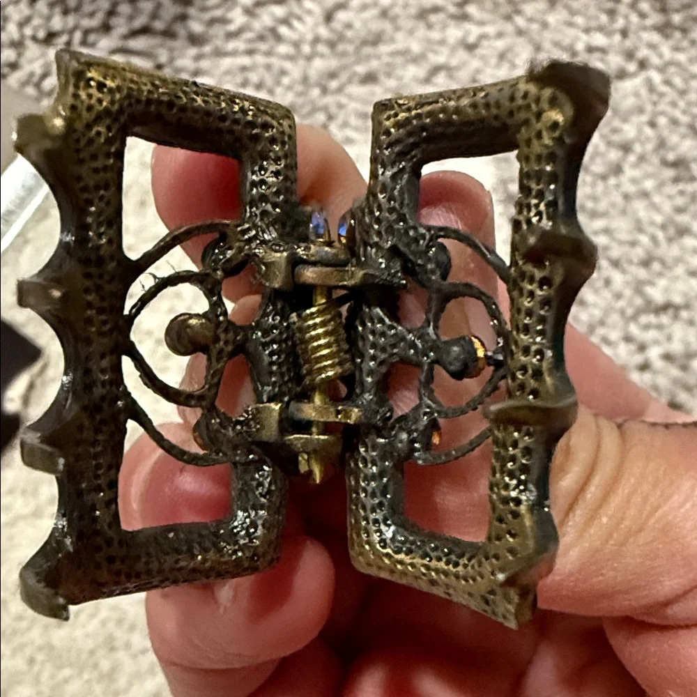 Vintage Elegant Bronze Hair Clip with Crystal Accents